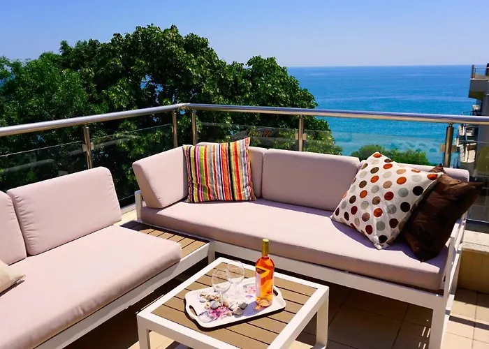 Byala Cliff Sea View Penthouse Apartament *