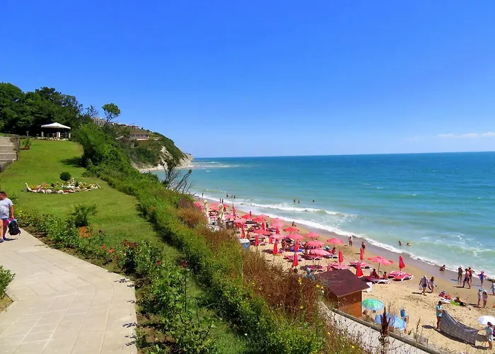 Byala Cliff Sea View Penthouse * Bjała