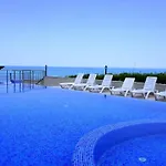 Byala Cliff Sea View Penthouse Apartment *
