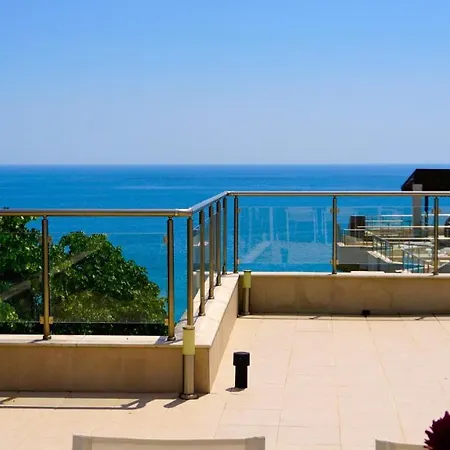 Byala Cliff Sea View Penthouse Apartman