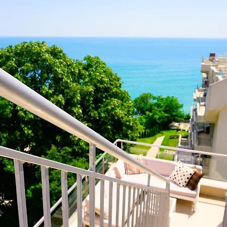 Byala Cliff Sea View Penthouse Бяла