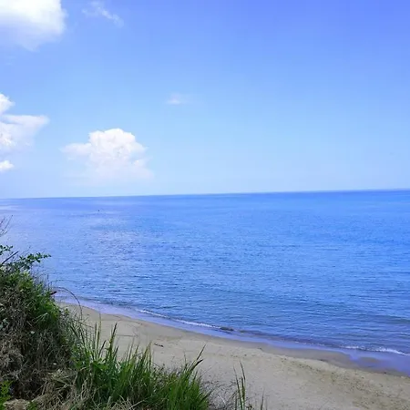 Byala Cliff Sea View Penthouse Apartman *