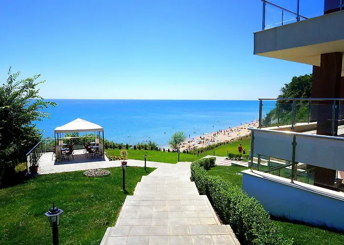 Byala Cliff Sea View Penthouse بايالا